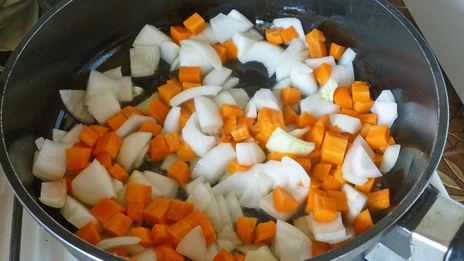 гуляш из куриной печени