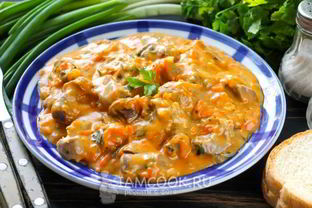 Гуляш из куриных желудков