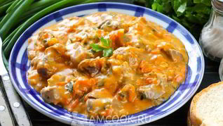 Гуляш из куриных желудков