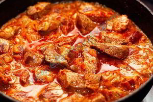 Гуляш из мяса бобра