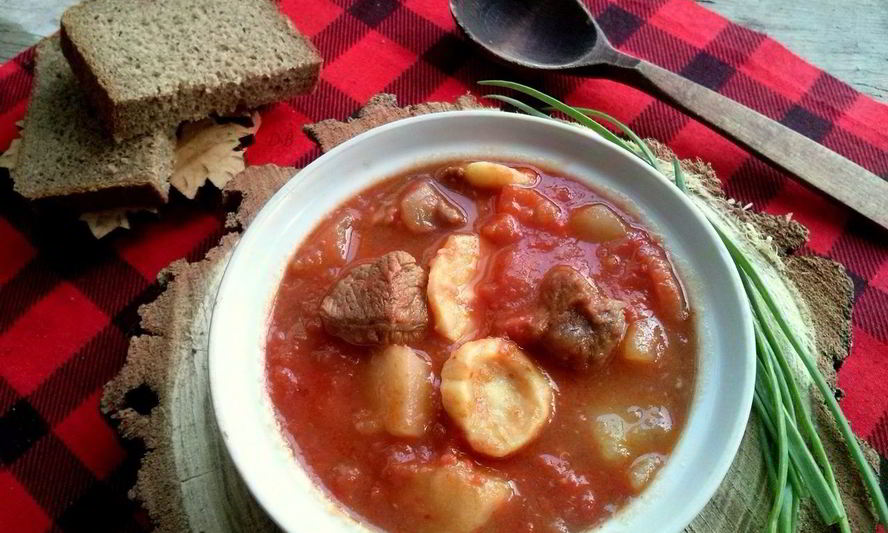 Рецепт гуляш по-венгерски с клецками