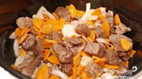 гуляш в мультиварке