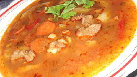 суп-гуляш по-венгерски