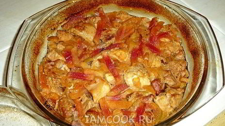 свиной гуляш с китайской редькой