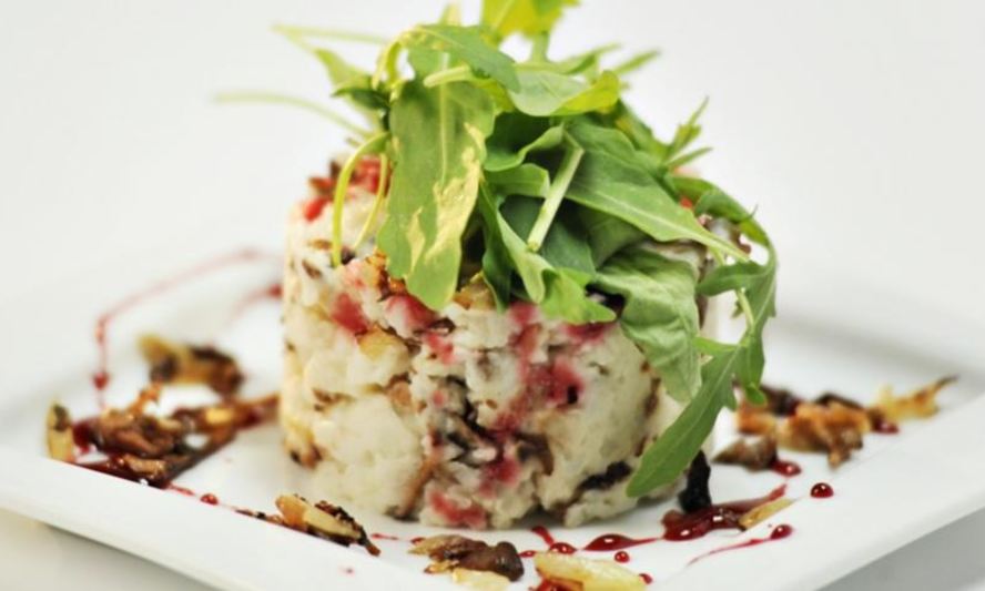 Рецепт картофельное пюре с белыми грибами и свекольной карамелью