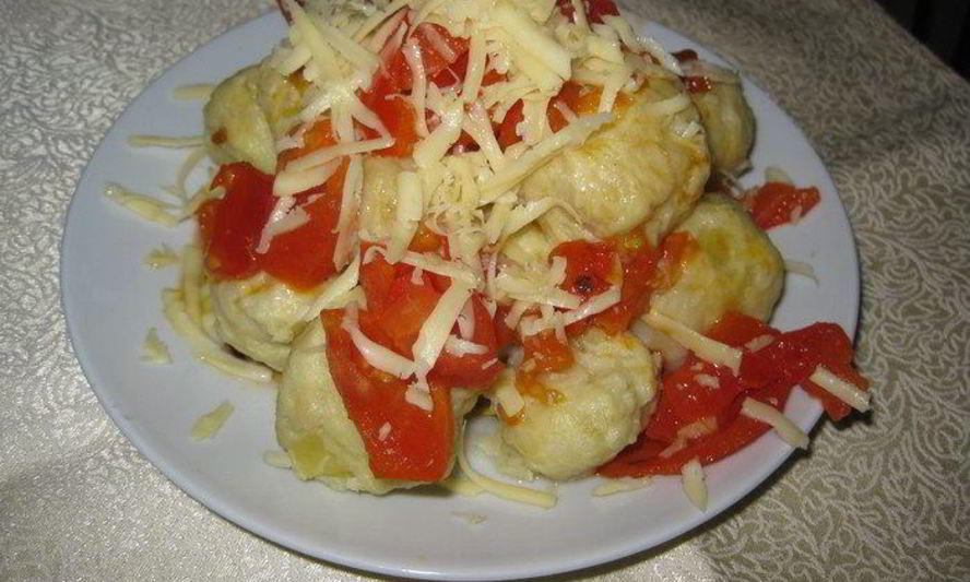 Рецепт картофельные ньокки с соусом из помидоров