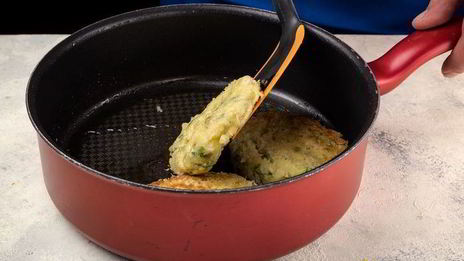 аппетитные котлетки с булгуром