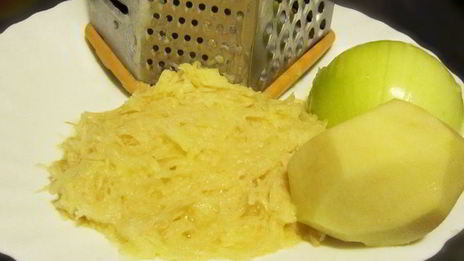 картофельные котлетки с творогом и шпинатом