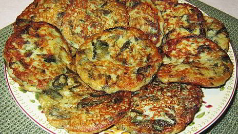 картофельные котлетки с творогом и шпинатом