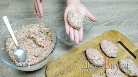 котлеты из фарша с манкой без яиц