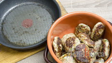 котлеты из фарша с манкой без яиц