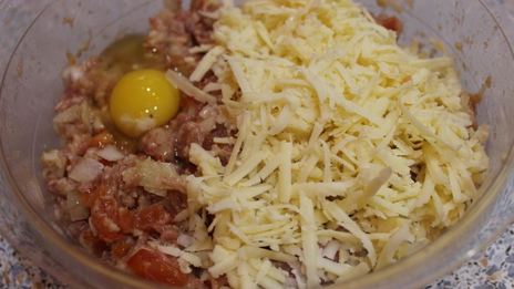 котлеты с помидорами и сыром в духовке