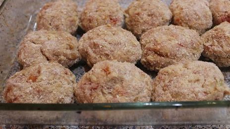 котлеты с помидорами и сыром в духовке