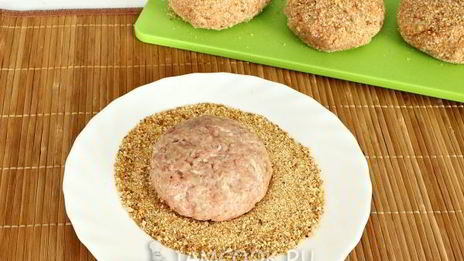 котлеты свиные в духовке