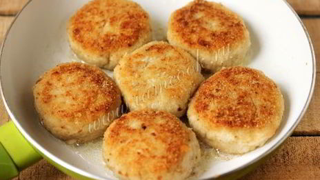 куриные котлеты с маслом