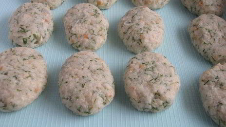 нежные котлетки из камбалы