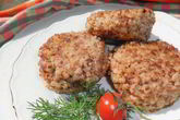 Постные гречневые котлеты с морковью и грибами