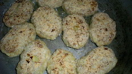 рыбные котлетки из консервов