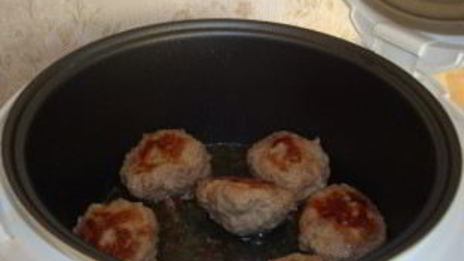 жареные котлеты в мультиварке