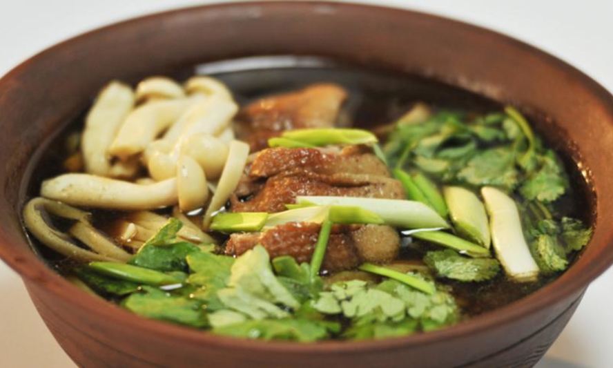 Рецепт куай тиеу пет тун — утиная лапша