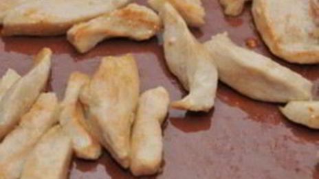 лапша с курицей и грибами