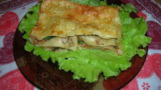 Лазанья мясо-шпинатная