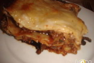 Лазанья с фаршем, баклажанами и грибами