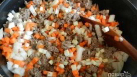 лазанья с говядиной и томатами