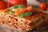 Лазанья с говяжьим фаршем и помидорами