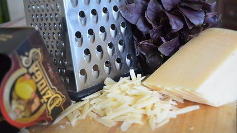 лазанья с телятиной и сыром джюгас