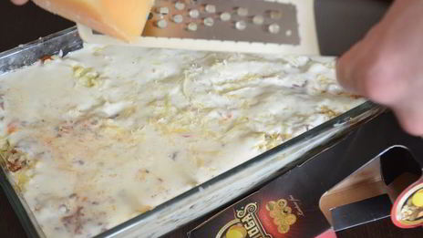 лазанья с телятиной и сыром джюгас