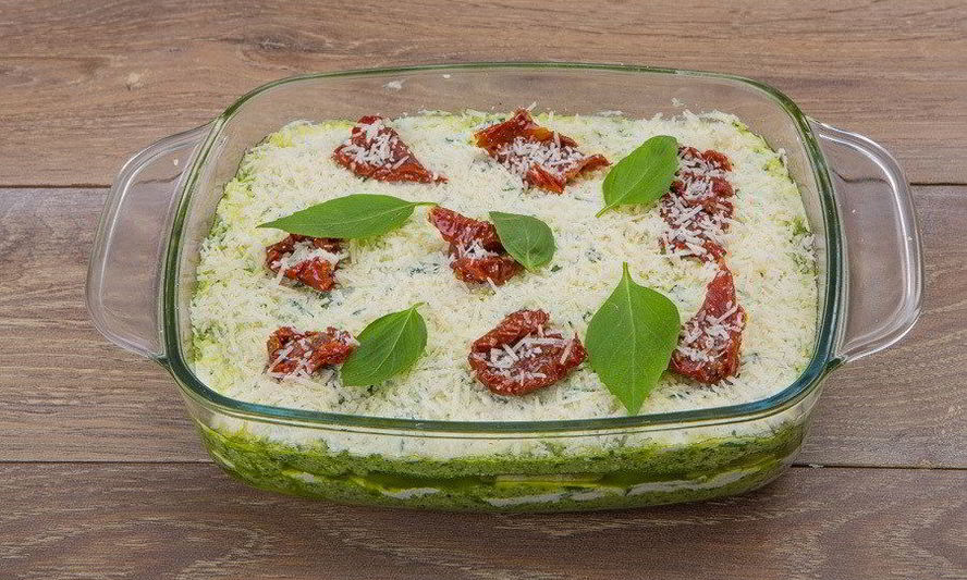 Рецепт овощная лазанья из цукини с рикоттой и соусом песто