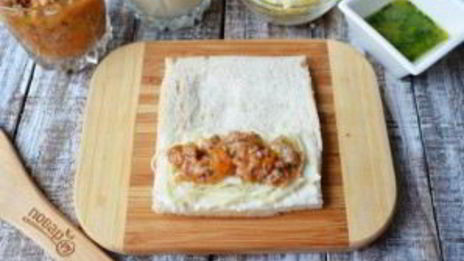 рулет лазанья в чесночном хлебе