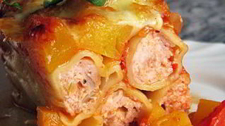 Каннеллони с фаршем в томатно-тыквенном соусе