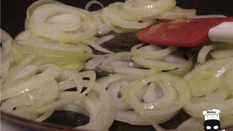 каннеллони с грибами и креветками под пикантным соусом