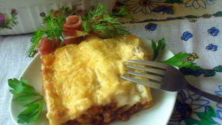 Каннеллони с начинкой из мяса и овощей