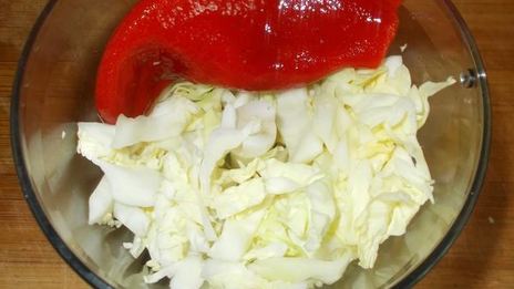 конкильони, фаршированные овощами и сыром