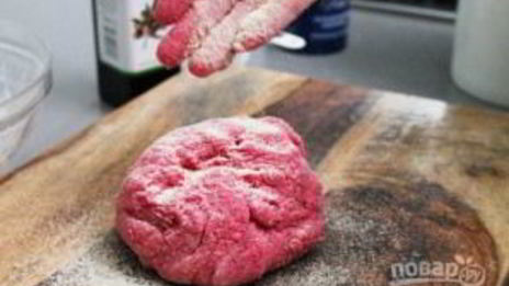 красные макароны