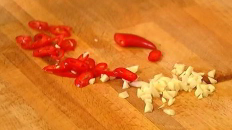 макароны с мидиями под соусом из сидра