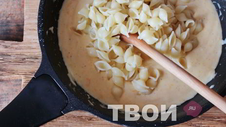 макароны в сырном соусе