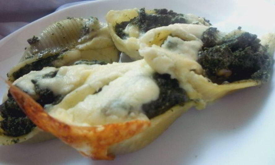 Рецепт паста ракушки со шпинатом, рикоттой и кедровыми орешками