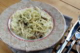 Паста с курицей и соусом песто
