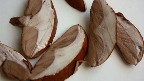 паста с лесными грибами в лимонном масле