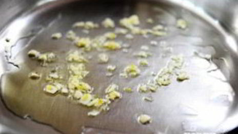 паста с соусом из сыра и томатов