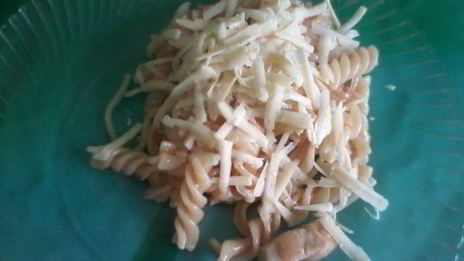 паста с томатно-овощным соусом