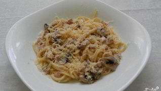 Паста с ветчиной в сливочном соусе