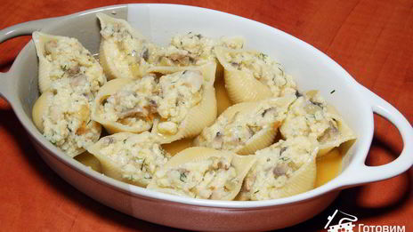 ракушки, фаршированные пшенной кашей и грибами