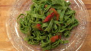 Тальятелле с травяным маслом и запеченными овощами