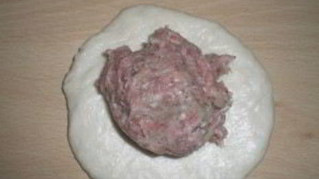 манты из дрожжевого теста