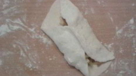 манты из слоеного теста